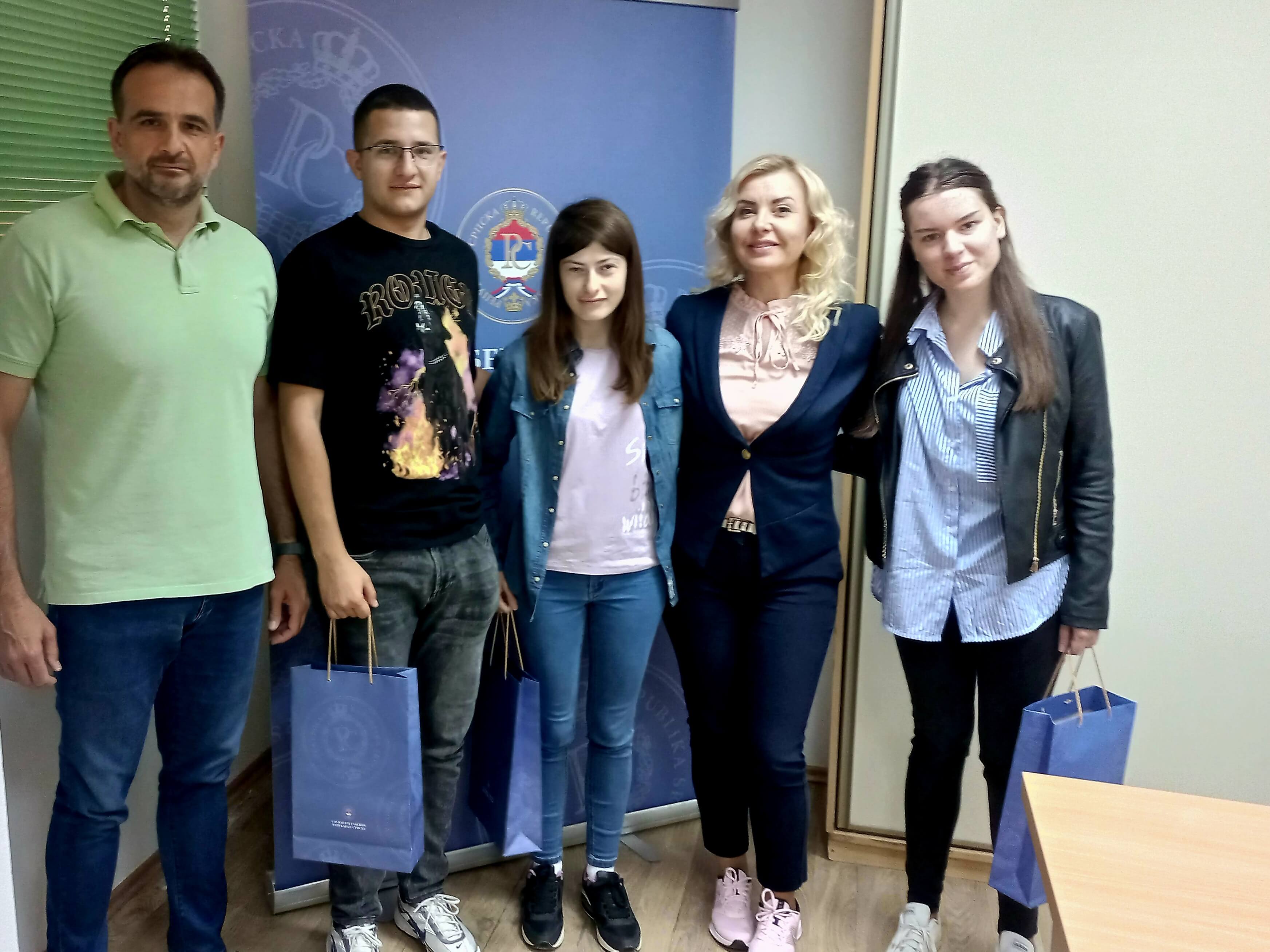 УСПЈЕШНО ОКОНЧАН И ДРУГИ ЦИКЛУС СТУДЕНТСКЕ ПРАКСЕ