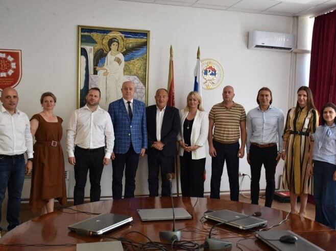 Посјета представника ЈП Службени гласник Републике Србије и  ЈУ Службени гласник Републике Српске  Универзитету у Источном Сарајеву