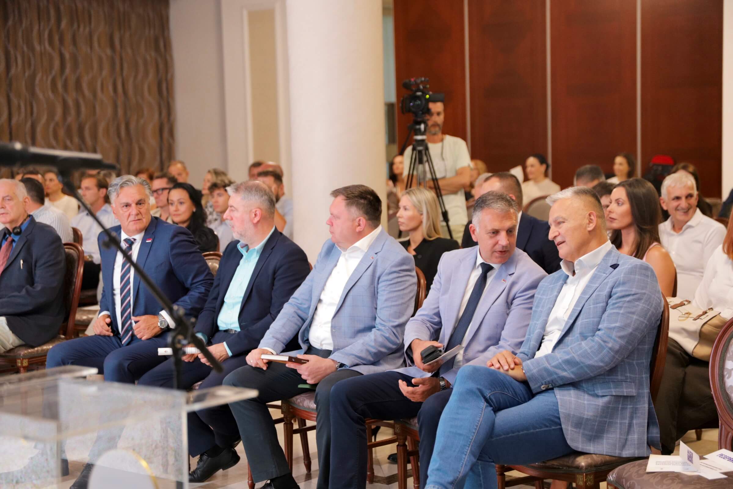 Promociјa knjige „Јoniјeva posljednja bitka: operaciјa spasavanja u Entebeu 1976"